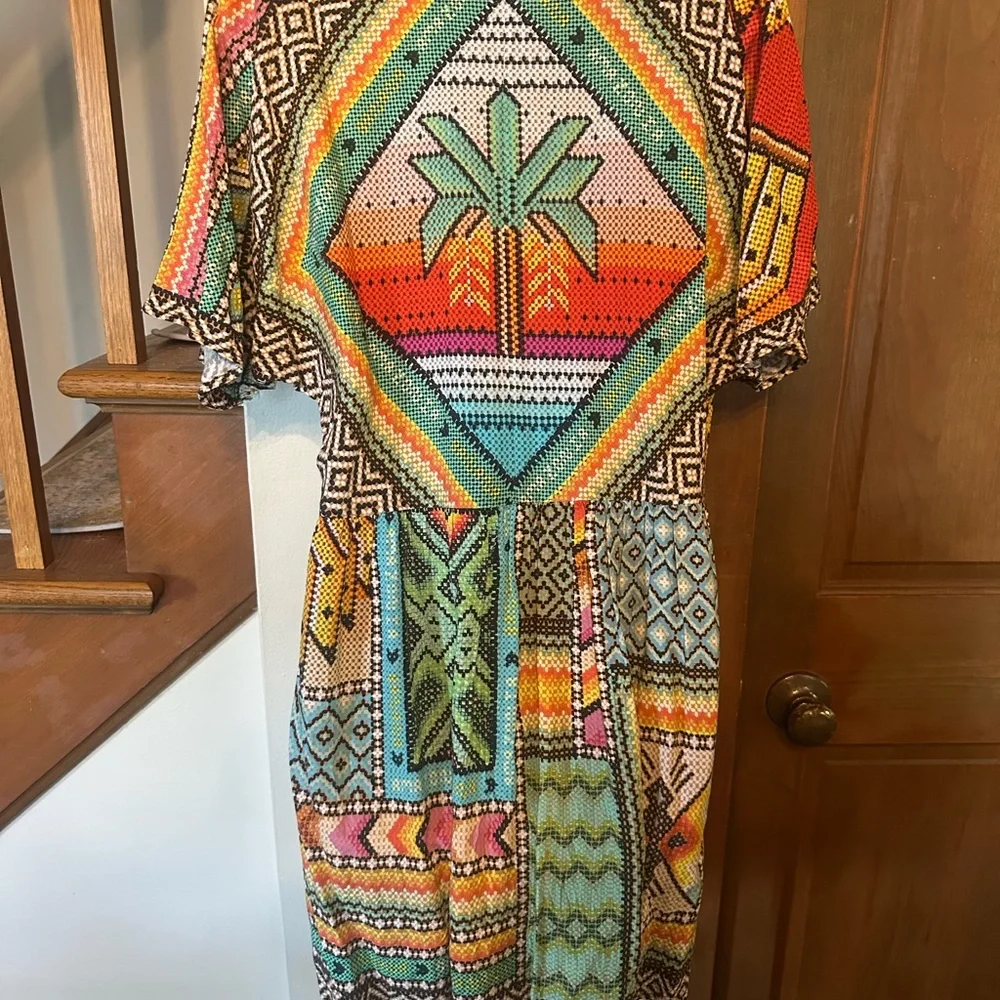 Farm Rio Colorful Geometric Pattern Dress. Size M - Picture 2 of 5